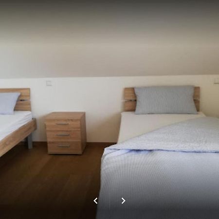Ferienwohnungen Weishaupt, Pfingstweider Str. 30 Meckenbeuren Eksteriør billede